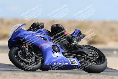 media/Nov-16-2025-Race Pace (Sun) [[8c5fa54630]]/Verified Riders/9-Turn 16 (150pm)/